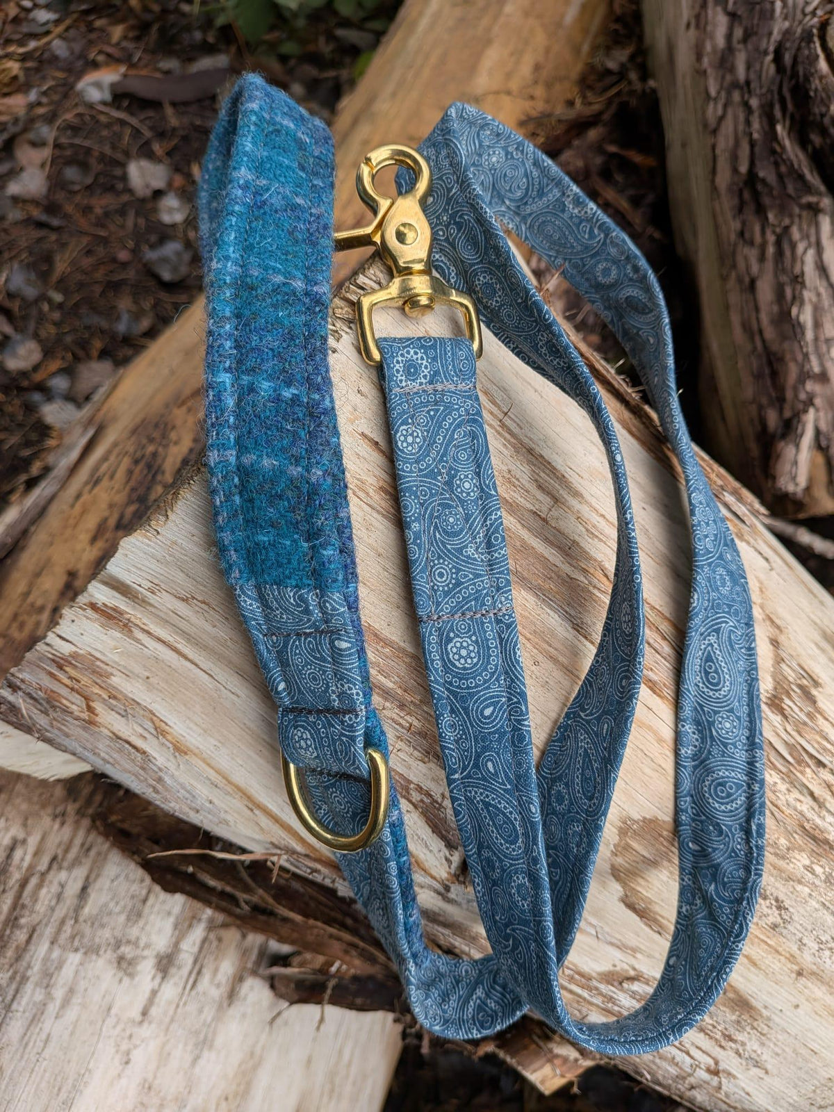 The Harris Tweed & Cotton Blend Collection Dog Lead- Highland Sky