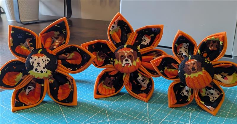 Pumpkin Pup Double Flower Attachment