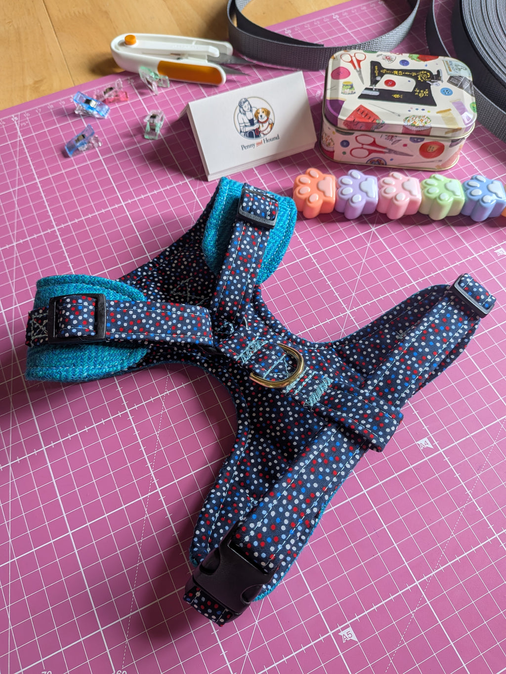 The Harris Tweed & Cotton Blend Collection Dog Harness - Country Mist